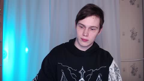 Snapshot of littlesadcabbage chatting on February 7, 3:41 pm Sonnenschein online show from February 7, 3:41 pm