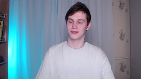 Snapshot of littlesadcabbage chatting on February 14, 1:23 am Sonnenschein online show from February 14, 1:23 am