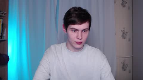 Snapshot of littlesadcabbage chatting on February 14, 4:26 am Sonnenschein online show from February 14, 4:26 am