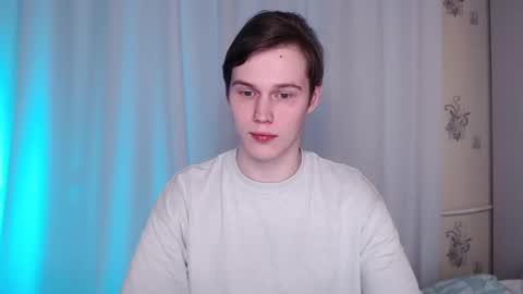 Snapshot of littlesadcabbage chatting on February 21, 1:33 am Sonnenschein online show from February 21, 1:33 am