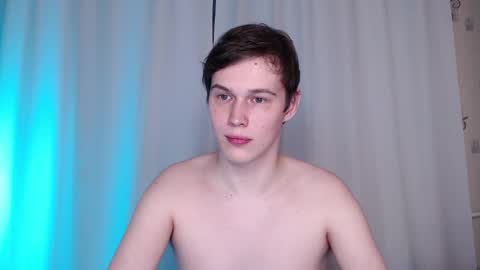 Snapshot of littlesadcabbage chatting on February 26, 2:59 am Sonnenschein online show from February 26, 2:59 am