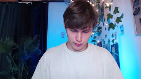 Snapshot of littlesadcabbage chatting on September 9, 12:26 pm Sonnenschein online show from September 9, 12:26 pm