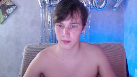 Snapshot of littlesadcabbage chatting on September 11, 12:44 am Sonnenschein online show from September 11, 12:44 am