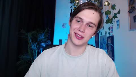 Snapshot of littlesadcabbage chatting on October 21, 10:21 pm Sonnenschein online show from October 21, 10:21 pm