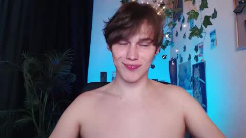 Snapshot of littlesadcabbage chatting on October 22, 11:15 pm Sonnenschein online show from October 22, 11:15 pm