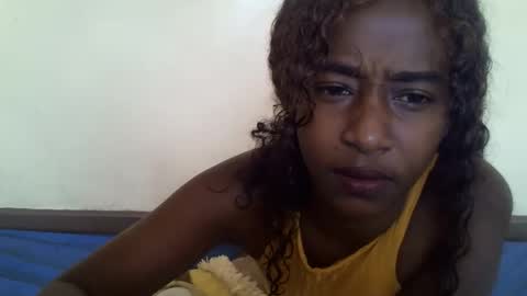 littlesandie online show from November 5, 6:35 am