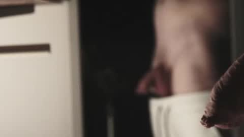 littlescrapper69 online show from October 10, 4:33 am