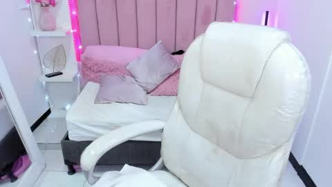  sofii  online show from October 2, 9:11 pm