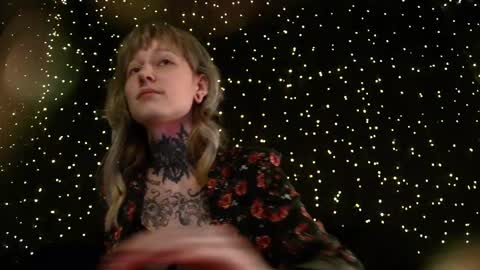 Niki  free tg channel with some photos gifs and info about streams  online show from March 8, 8:34 pm