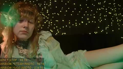 Snapshot of littlespacemouse chatting on July 11, 8:44 pm Niki free tg channel with some photos gifs and info about streams online show from July 11, 8:44 pm