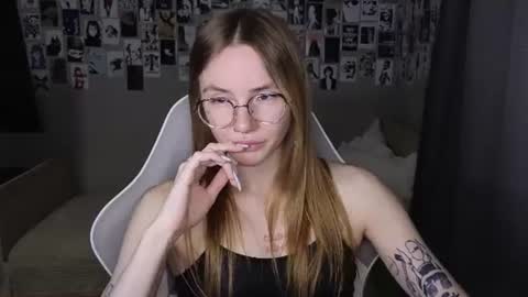 Eliana online show from June 12, 8:24 am