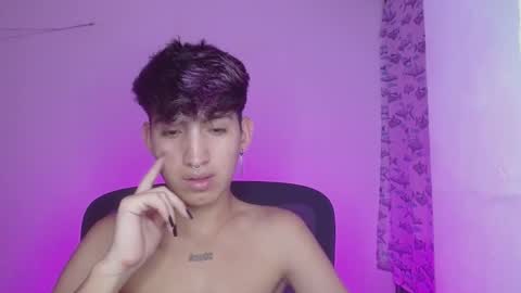 Snapshot of littlextrem chatting on February 23, 5:12 am Eros online show from February 23, 5:12 am