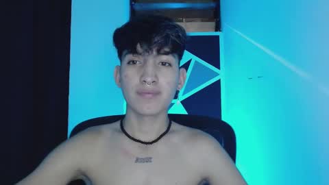 Snapshot of littlextrem chatting on March 11, 2:10 am Eros online show from March 11, 2:10 am