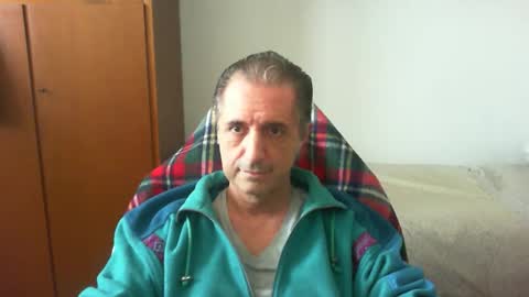 Snapshot of liuk53 chatting on April 30, 12:33 pm liuk53 online show from April 30, 12:33 pm