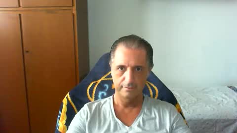 Snapshot of liuk53 chatting on June 6, 2:00 pm liuk53 online show from June 6, 2:00 pm