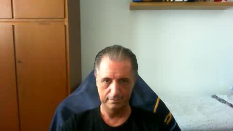 Snapshot of liuk53 chatting on June 8, 11:32 am liuk53 online show from June 8, 11:32 am