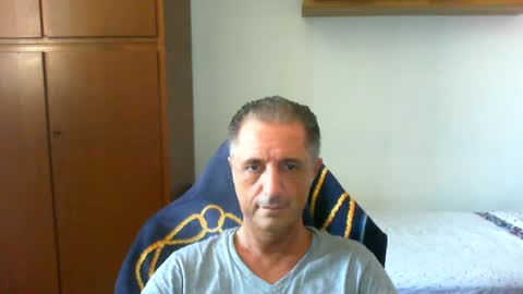 Snapshot of liuk53 chatting on June 22, 11:51 am liuk53 online show from June 22, 11:51 am