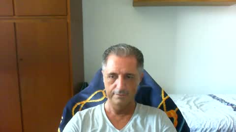Snapshot of liuk53 chatting on June 23, 12:36 pm liuk53 online show from June 23, 12:36 pm