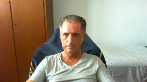 Snapshot of liuk53 chatting on June 29, 12:38 pm liuk53 online show from June 29, 12:38 pm