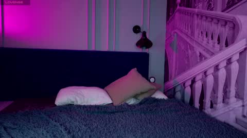 Liv 3 online show from January 13, 1:17 pm