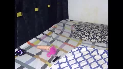 liv_horny online show from February 12, 9:15 am