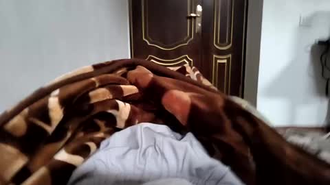 Live 9999 online show from January 7, 9:18 am