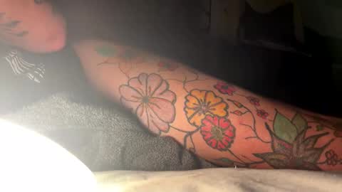 Snapshot of livinglife4me2 chatting on December 16, 12:32 pm LivinLife online show from December 16, 12:32 pm