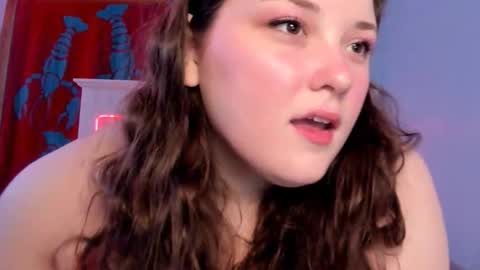 Snapshot of livinsubspace chatting on February 15, 7:54 pm Liv online show from February 15, 7:54 pm