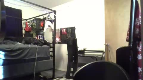 Liv Mirage online show from October 29, 10:55 pm