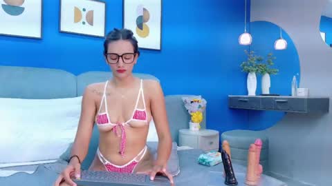lixiepeyton online show from June 2, 2:08 pm