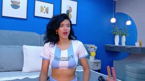 lixiepeyton online show from July 7, 1:26 pm
