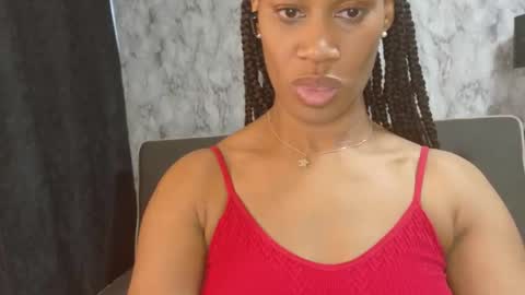 LiyahLexi online show from April 4, 3:31 pm