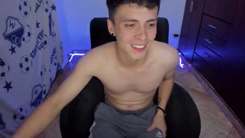 Chris online show from March 21, 2:05 am