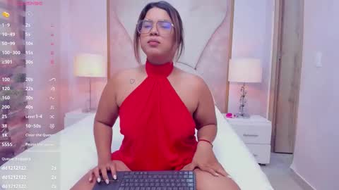 Snapshot of liz_ariza4u chatting on March 22, 1:42 am online show from March 22, 1:42 am