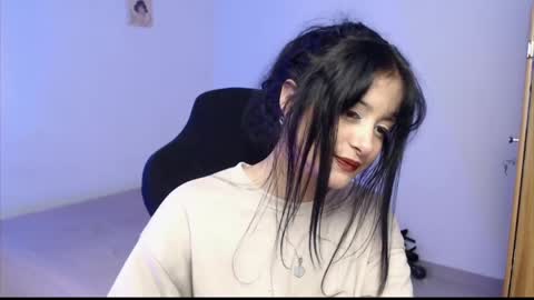 Elizabeth online show from May 21, 1:18 pm