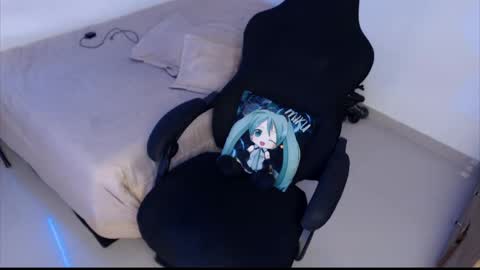Elizabeth online show from May 26, 5:31 pm