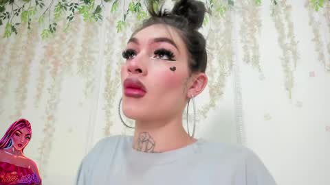 Snapshot of liz_lunaa chatting on April 18, 8:42 pm Liz Luna online show from April 18, 8:42 pm