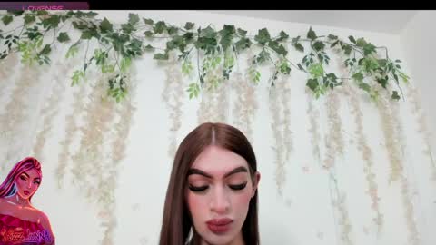 Snapshot of liz_lunaa chatting on May 27, 9:34 pm Liz Luna online show from May 27, 9:34 pm