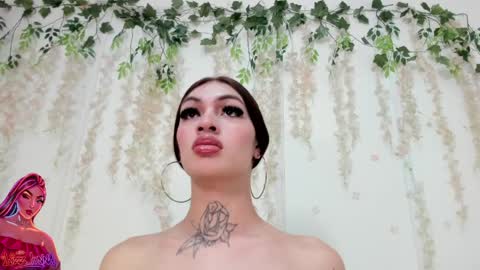 Snapshot of liz_lunaa chatting on May 29, 10:08 pm Liz Luna online show from May 29, 10:08 pm