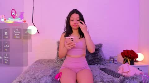 Snapshot of liza_bennet chatting on September 23, 12:08 pm Liza online show from September 23, 12:08 pm