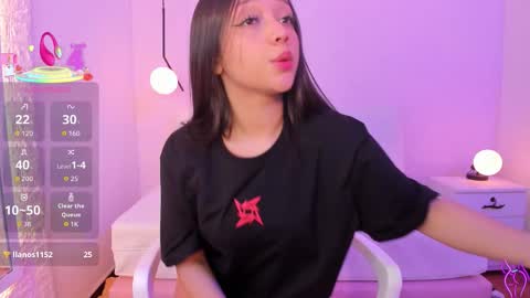 Snapshot of liza_bennet chatting on October 4, 1:20 pm Liza online show from October 4, 1:20 pm