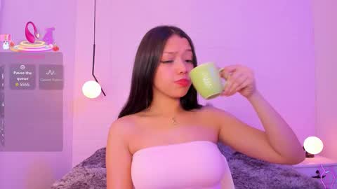 Snapshot of liza_bennet chatting on October 11, 2:04 pm Liza online show from October 11, 2:04 pm