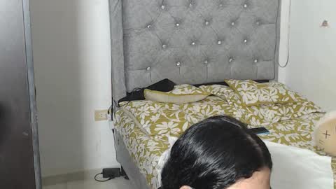 Liza Thurner online show from October 23, 1:38 am