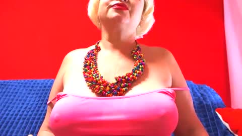 Snapshot of lizabrazzer chatting on July 12, 3:41 am LizaBrazzer online show from July 12, 3:41 am