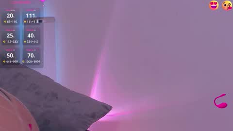 lizasunshine__ online show from November 14, 9:30 am