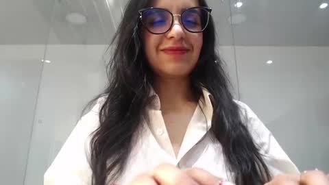 lizeth_white online show from June 30, 8:32 pm