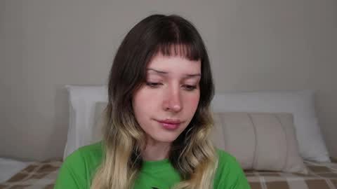 lizgein online show from May 18, 1:56 am