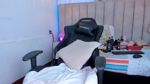 Liz online show from January 14, 10:55 pm