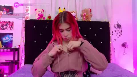 Snapshot of lizz_bela1 chatting on November 23, 9:47 pm Lizz online show from November 23, 9:47 pm