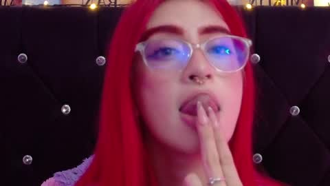 Lizz online show from May 16, 10:52 pm